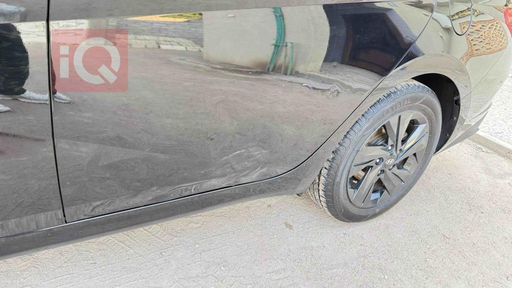 هیوندای ئەلەنترا